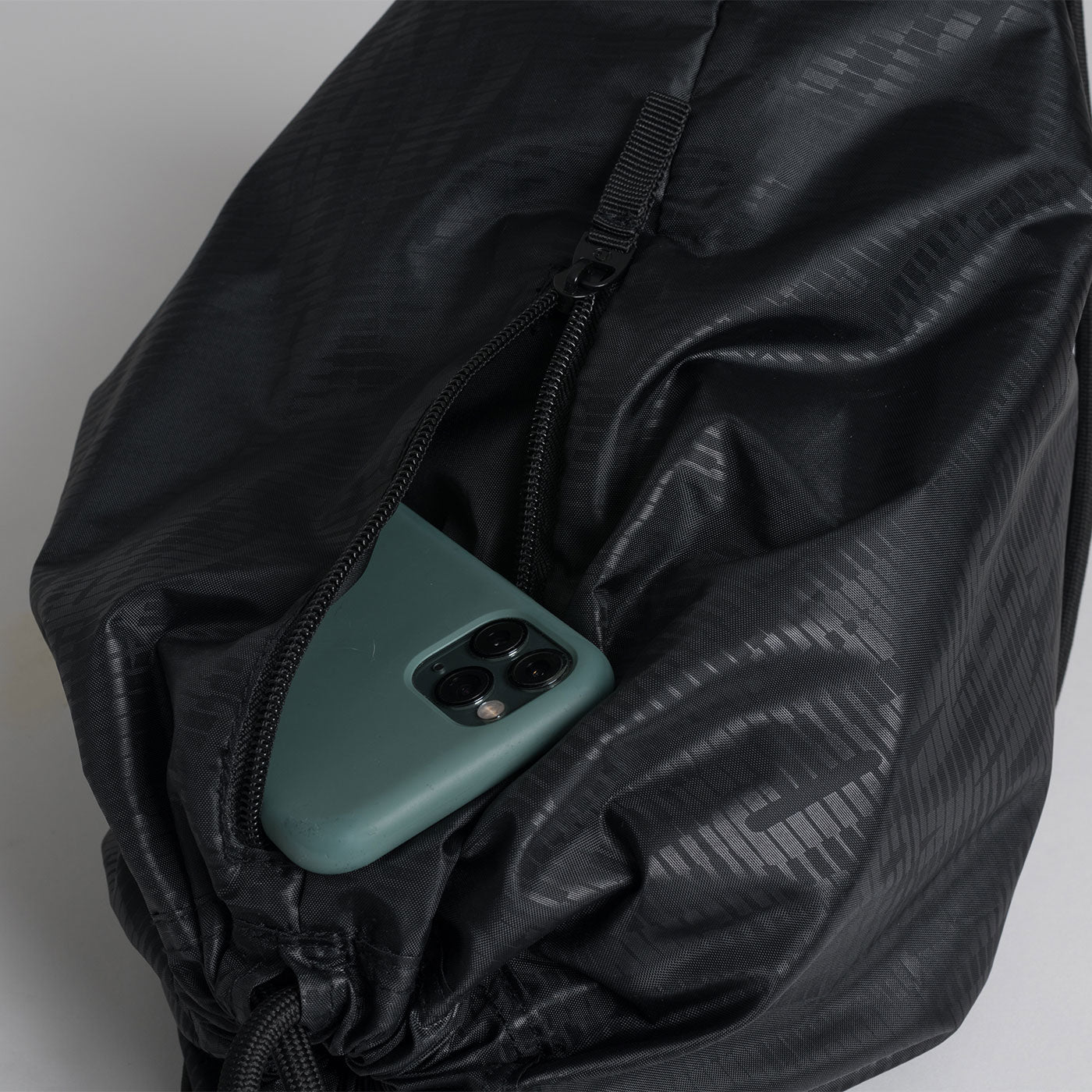 Gymnett, Black - Image 3